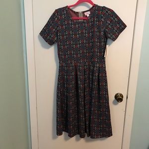 Lularoe Amelia Size Large NWT